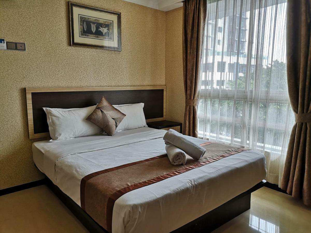 Hotel Grand Palace Ampang Ampang  Exterior photo